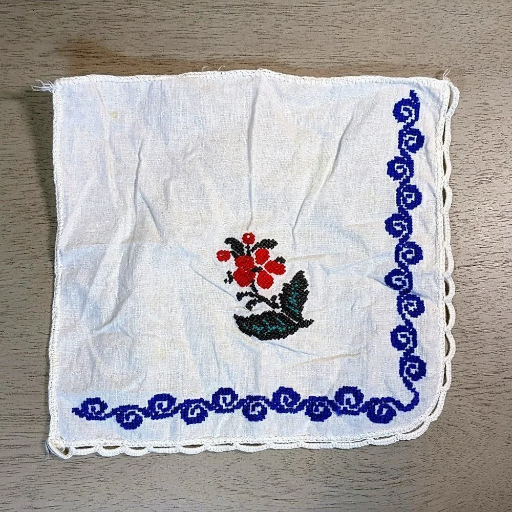 Vintage Hand Cross-stitched Red Floral Crocheted Edge Doily Napkin 9